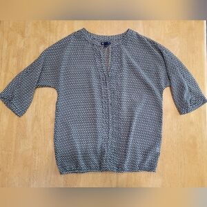 EUC GAP geometric black and white sheer blouse top shirt